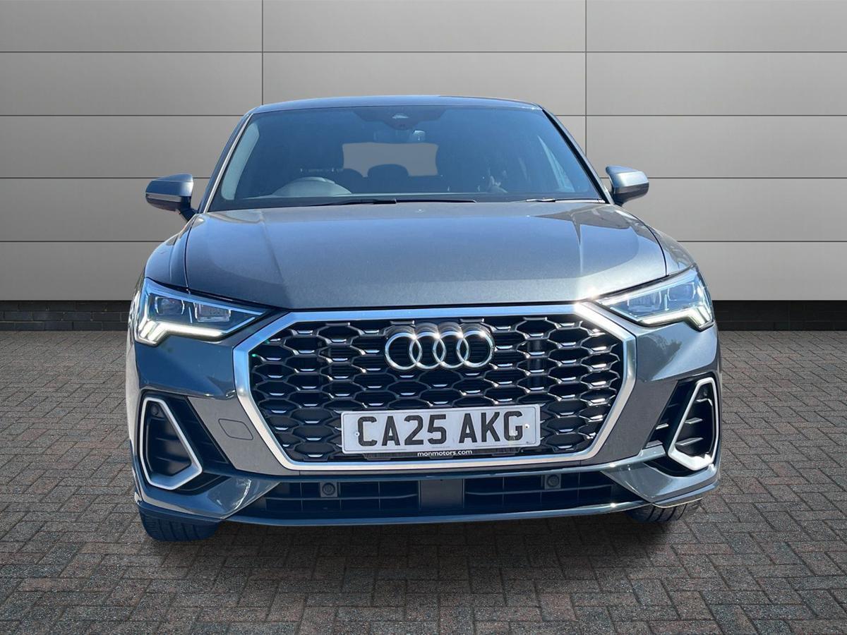 Audi Q3 Photo 7