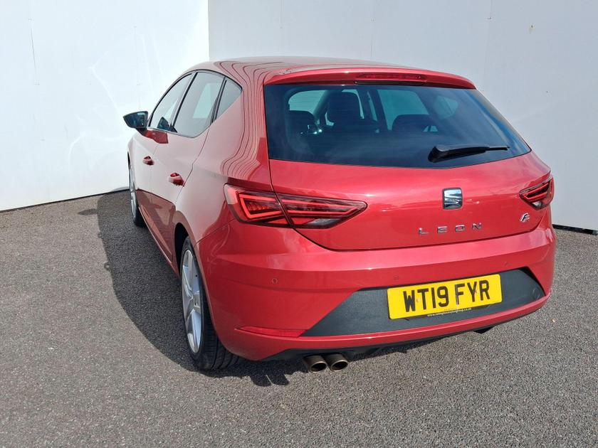 SEAT Leon Photo at-5a9f19559af54baf9dfbb0b0f84a9be9.jpg