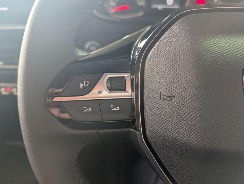 Used Peugeot 208 202507214685513 16