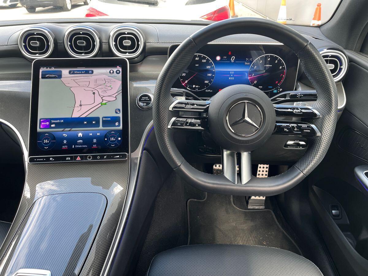 Mercedes-Benz GLC Photo at-5ac3b3e63b5f425c99585aa7014fb930.jpg