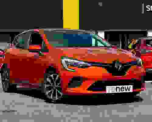 Renault Clio 1.0 TCe Iconic CVT A7 Euro 6 (s/s) 5dr Orange at Startin Group