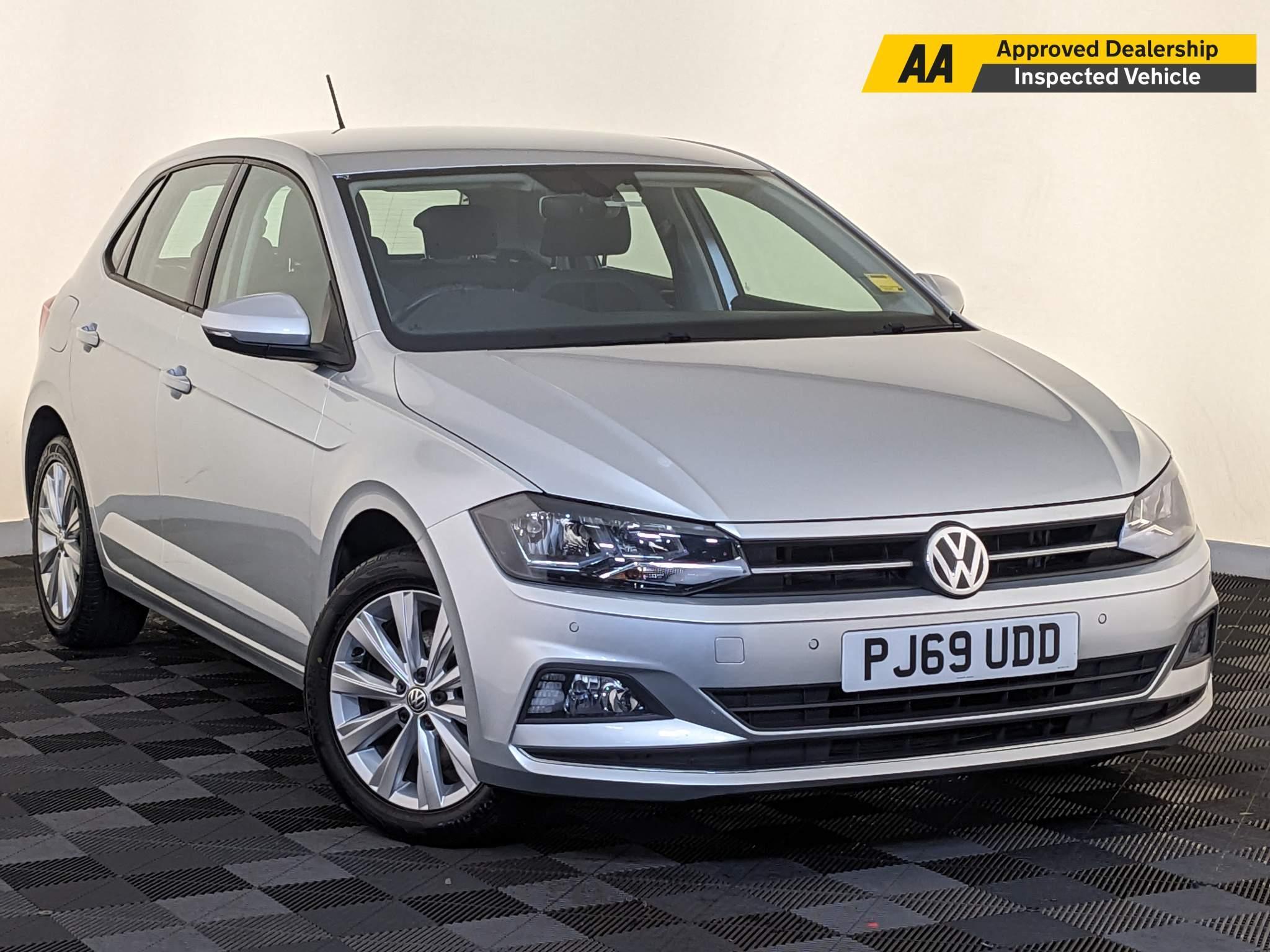 Used 2019 Volkswagen Polo Silver £11,000 | V12