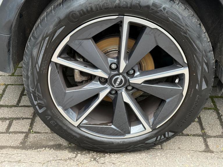 Used Nissan Qashqai DP73NGG 28