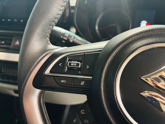 Suzuki Swift Photo at-5b277773bcb247f38c3017de1a3ce5ba.jpg