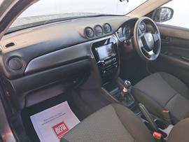 Suzuki Vitara Photo 16
