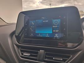 Suzuki S-Cross Photo 20