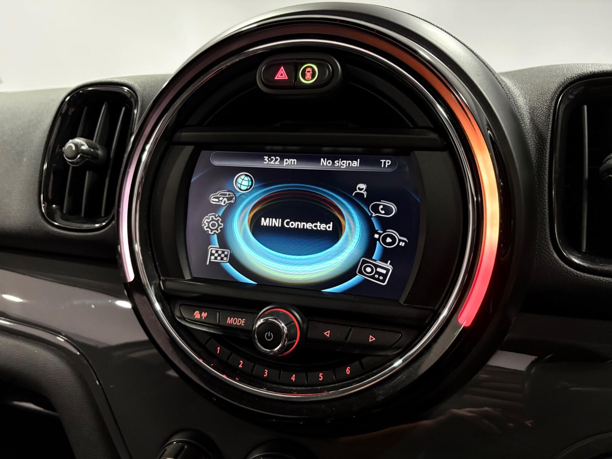 2017 Mini Countryman thumbnail 23