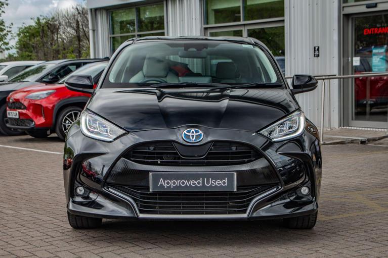 Used Toyota Yaris GK72SMO 5