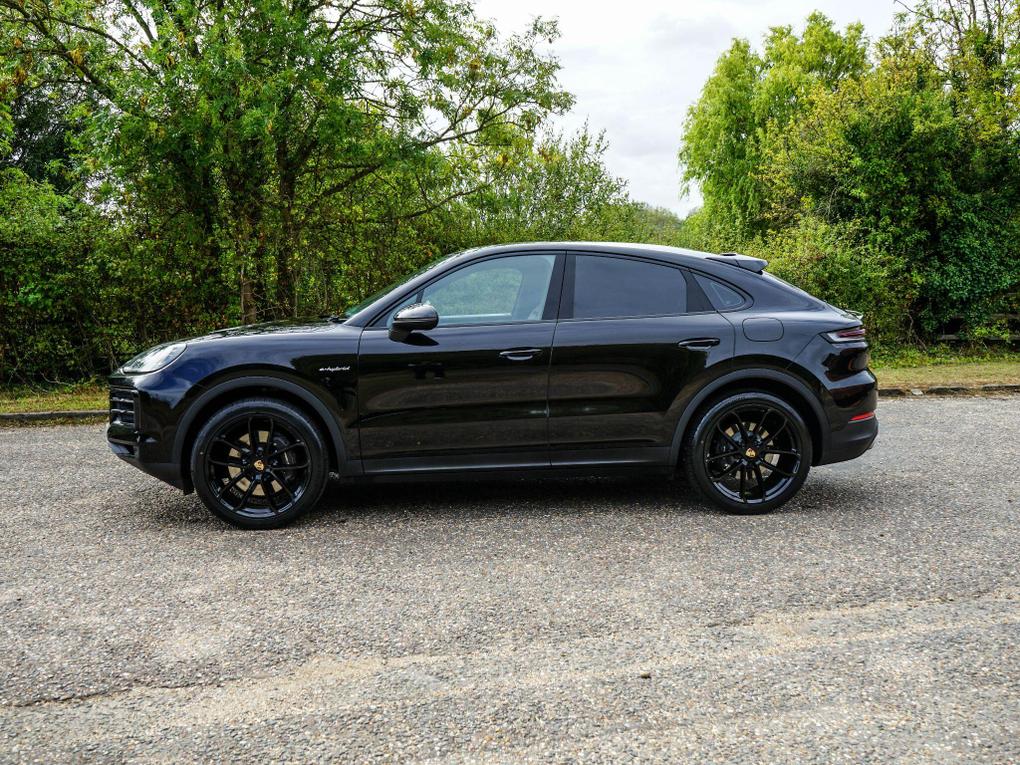 Used Porsche Cayenne FP24ZPM 2