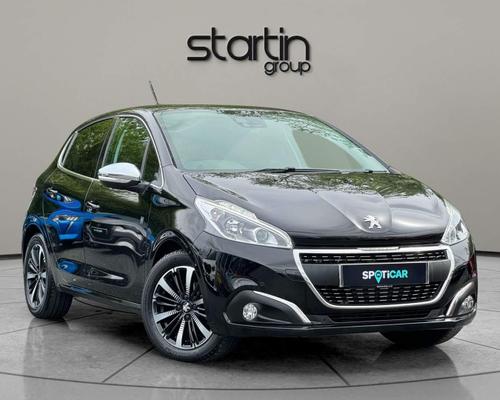 Peugeot 208 1.2 PureTech Tech Edition Euro 6 (s/s) 5dr at Startin Group