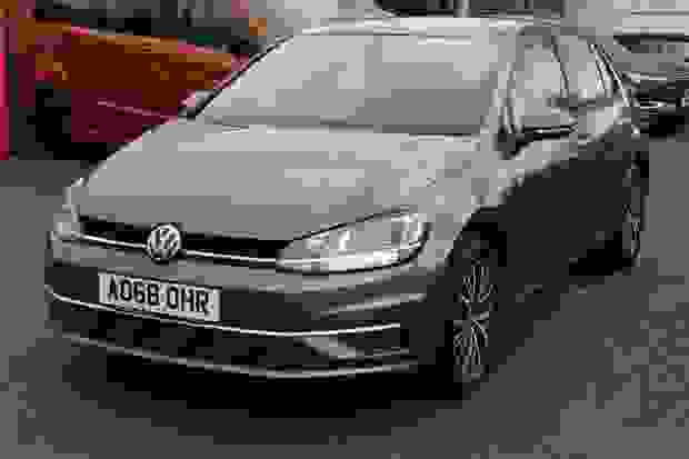 Volkswagen Golf Photo at-5bf2fd62bf45414c8a03a1d137a15a82.jpg