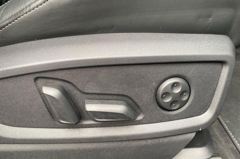 Audi Q5 Photo at-5c1dfc15d97643e491a0ab0a62a2efd6.jpg