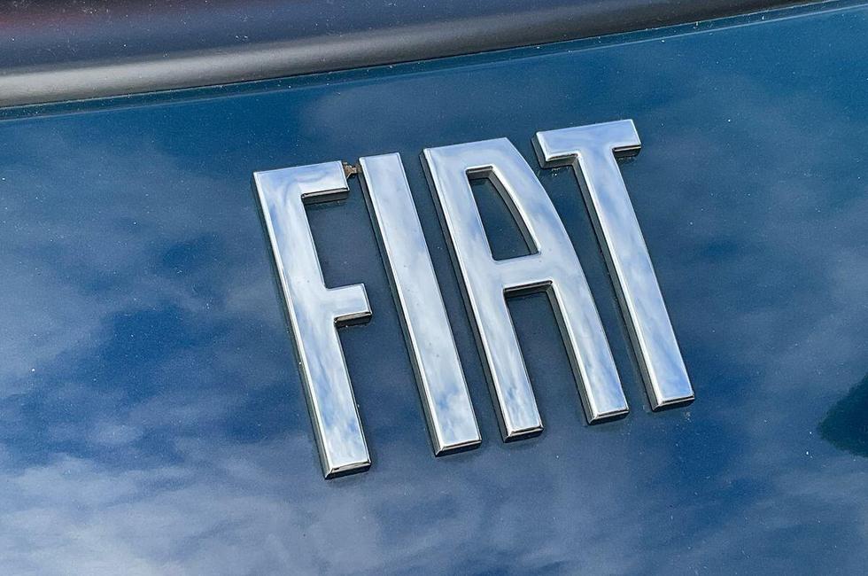 Fiat 500e C Photo at-5c26e6782f604823ab911fd0f71fe9e5.jpg