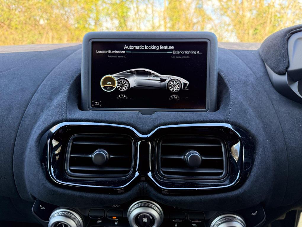 Used Aston Martin Vantage NU69YBA 23