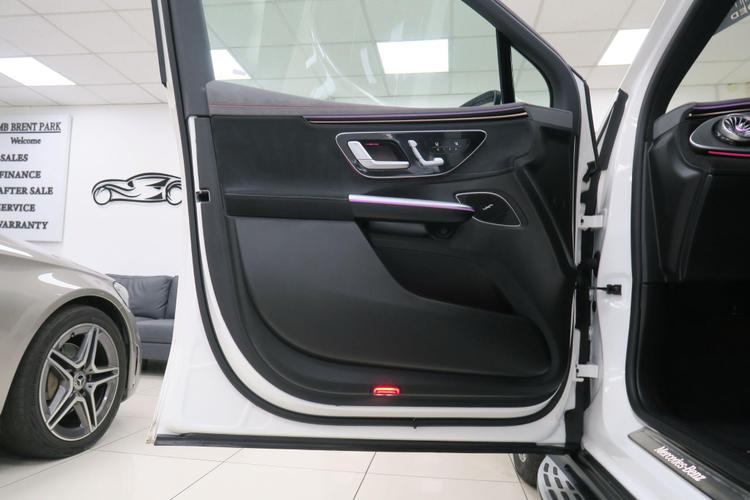 Used Mercedes-Benz EQE KJ23YHG 13