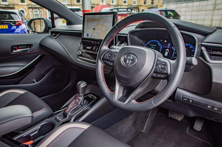 Used Toyota Corolla FP74WMW 12