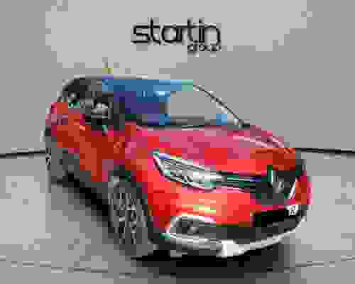 Renault Captur 1.3 TCe ENERGY GT Line Euro 6 (s/s) 5dr Red at Startin Group