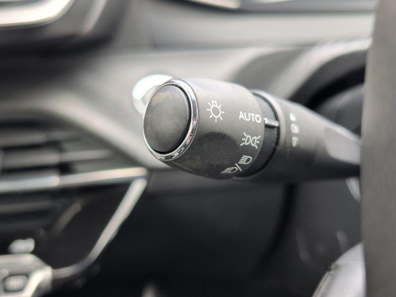 Used Peugeot 208 MC24HJV 22