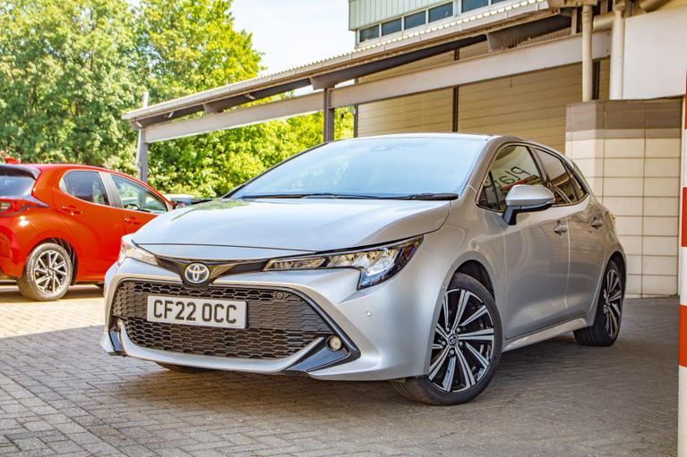 Used Toyota Corolla CF22OCC 9