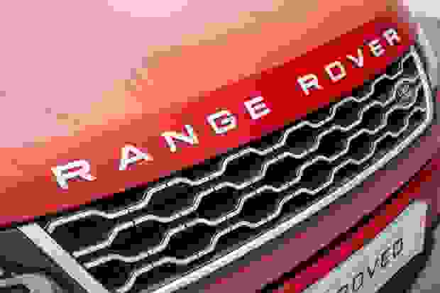 Land Rover RANGE ROVER EVOQUE Photo at-5cf4b178da4c43409b056fc498999d6e.jpg