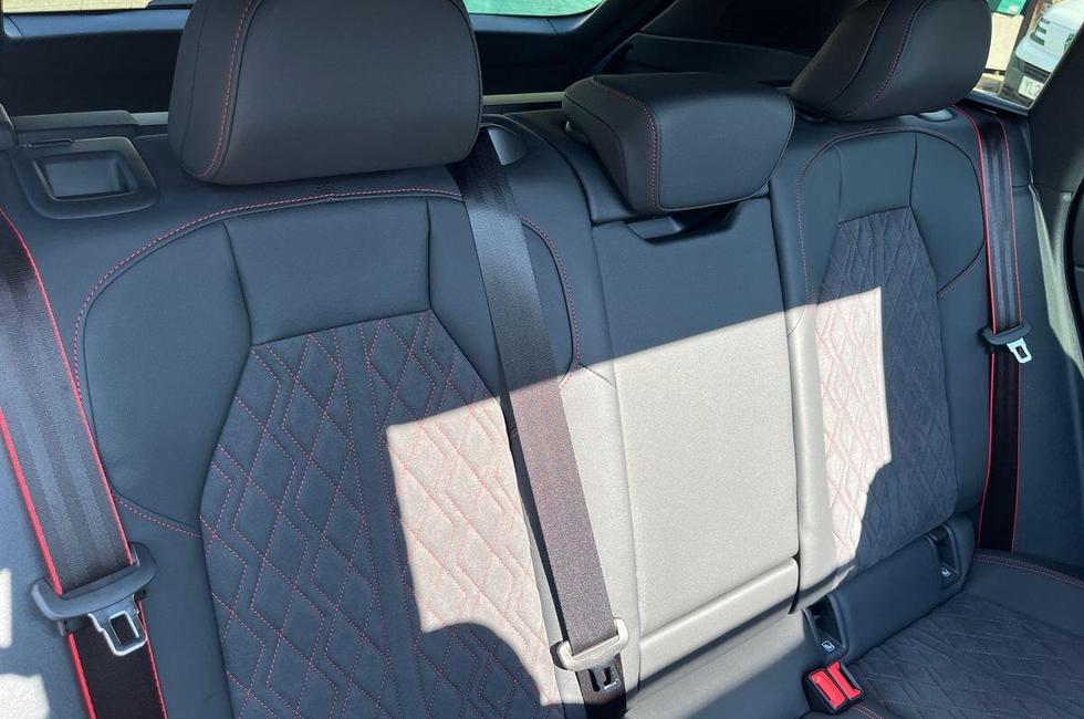 Audi Q6 Photo at-5d09e136ac5e429780711381061c3e08.jpg