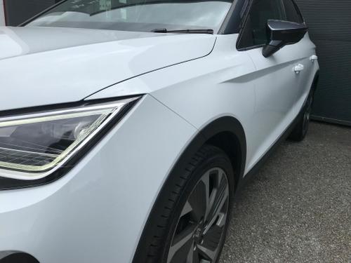 SEAT Arona Photo at-5d0af621e5684076b563278d2f382267.jpg
