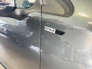Peugeot 208 Photo 6