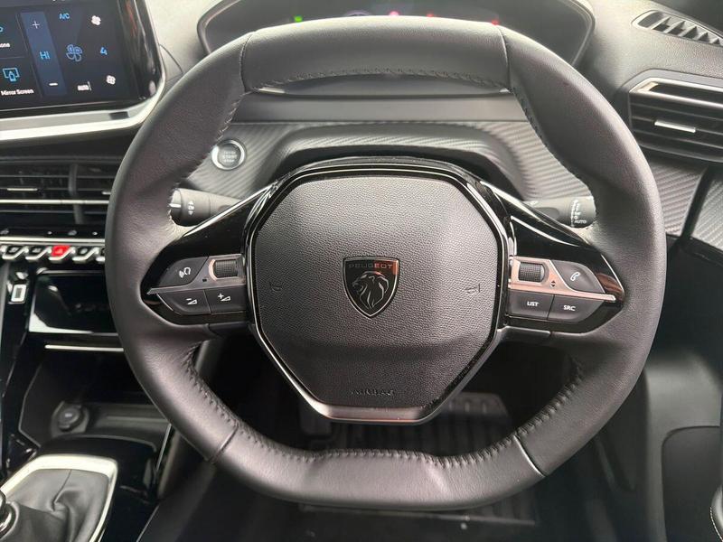 Used Peugeot 2008 SD74FRU 32