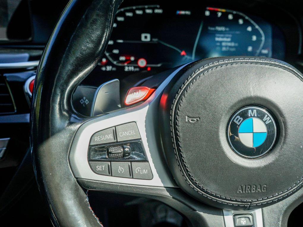 Used BMW M5 YG71ZNA 35