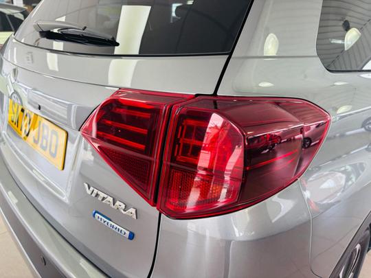 Suzuki Vitara Photo at-5d7ed4318a214eaab57ce733e2f545a5.jpg