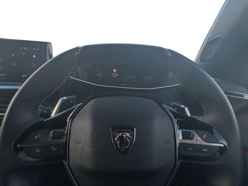 Used Peugeot 2008 KJ25AWO 36