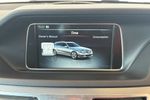 Mercedes-Benz E-CLASS Photo 33
