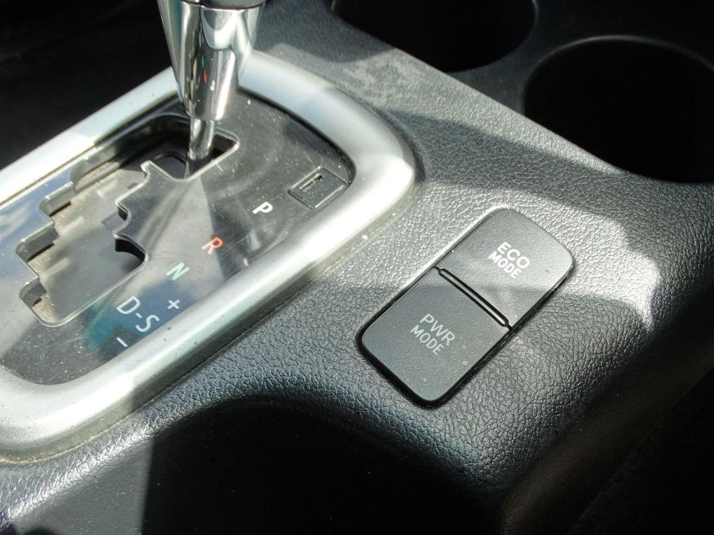 Used Toyota Hilux GC21BGZ 30