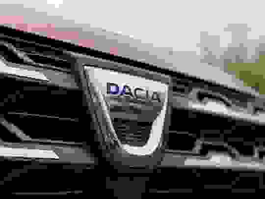 Dacia Sandero Stepway Photo at-5dbbff24e1164318a1d8a0bc0fcde694.jpg