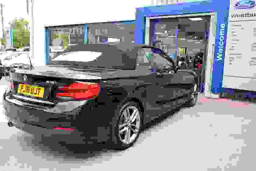 BMW 2 Series Photo at-5dc7902d4c4c453682d2bcdd3e3c8356.jpg