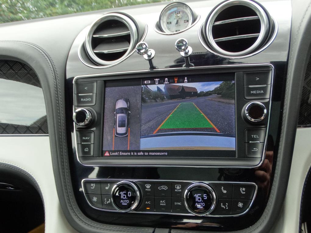 Used Bentley Bentayga HA51AMS 36