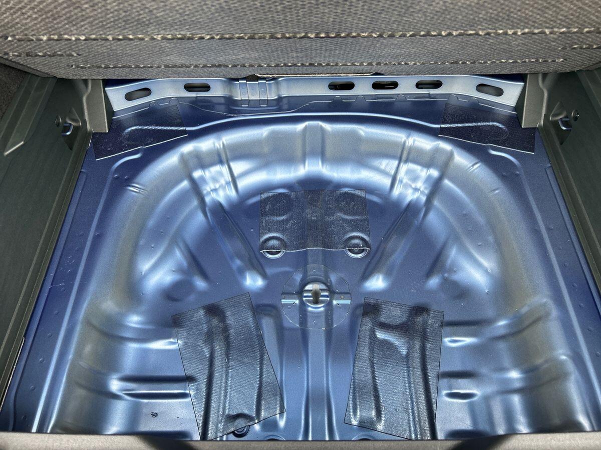 Volkswagen T-Roc Photo at-5dd63192f41f404984e95159fe3413cd.jpg