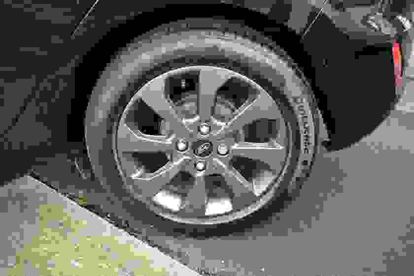 Ford Fiesta Photo at-5dd7421662cf4952b7575c7e70a8f9e6.jpg