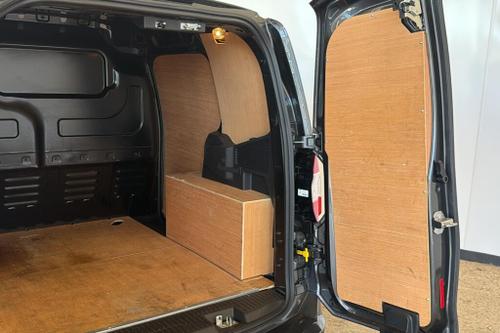 Ford TRANSIT COURIER Photo at-5de9fee7054c43a8abdbf0e37524ec65.jpg