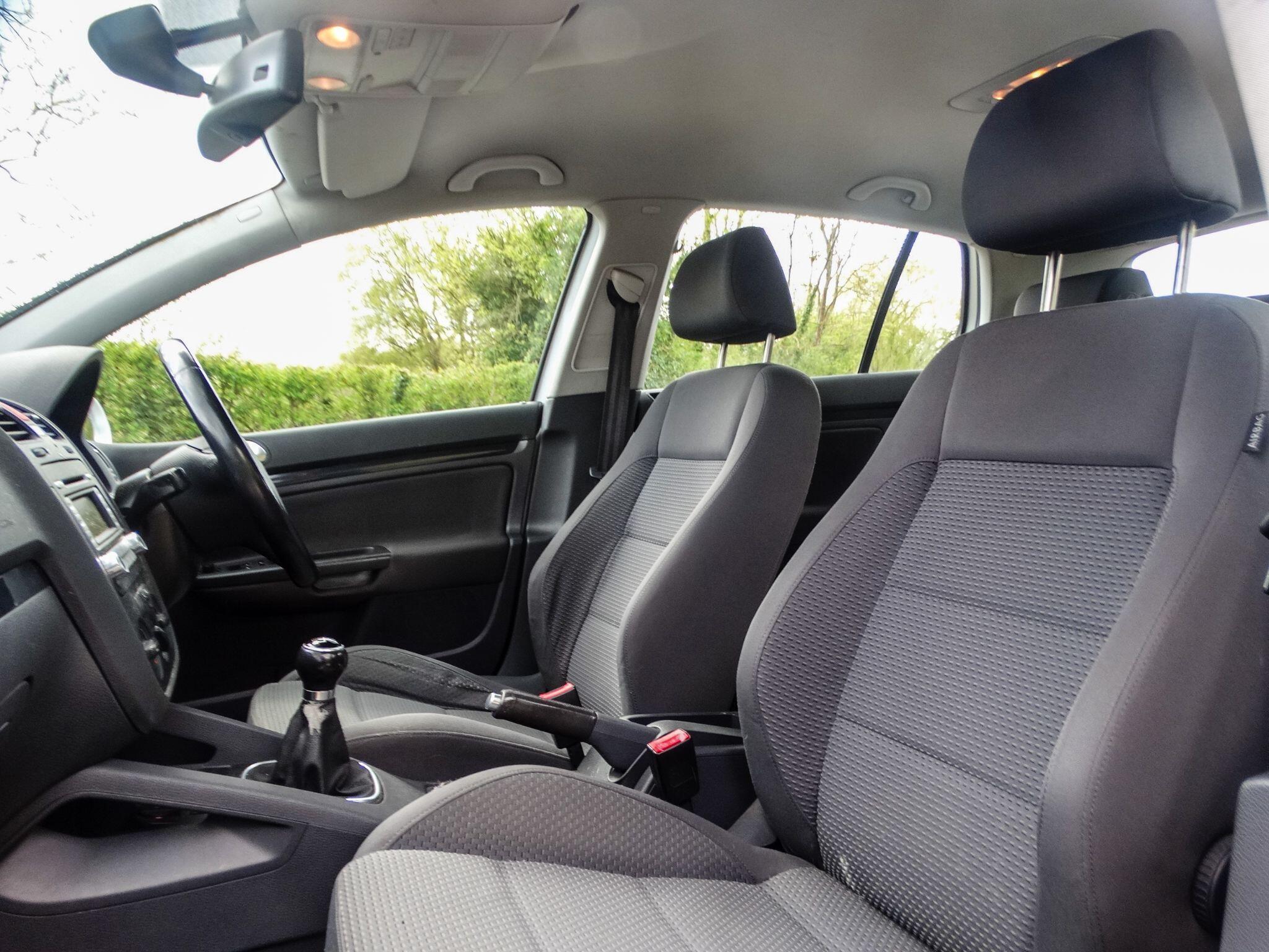 Volkswagen Golf 1.4 TSI GT 5dr — photo 17
