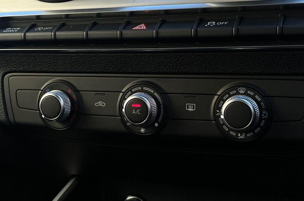 Audi Q2 Photo at-5dfc8e4bff07472aa12d4361e8dcf091.jpg