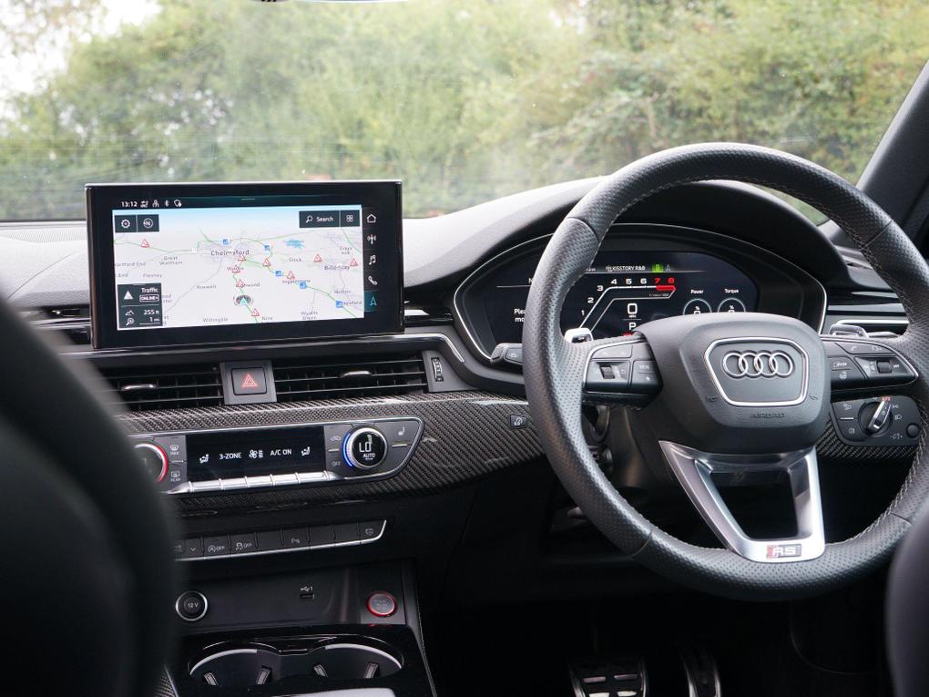 Used Audi RS4 Avant VU22BOF 18