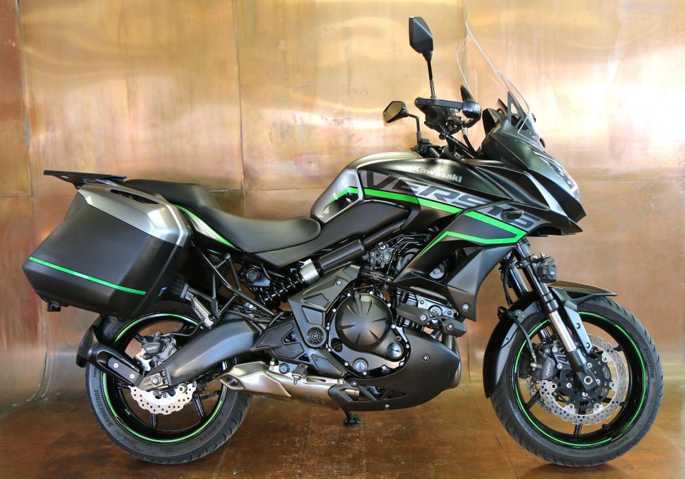Kawasaki Versys 650 Photo at-5e28b2121bae4ee69ac1d3a3e4438be7.jpg