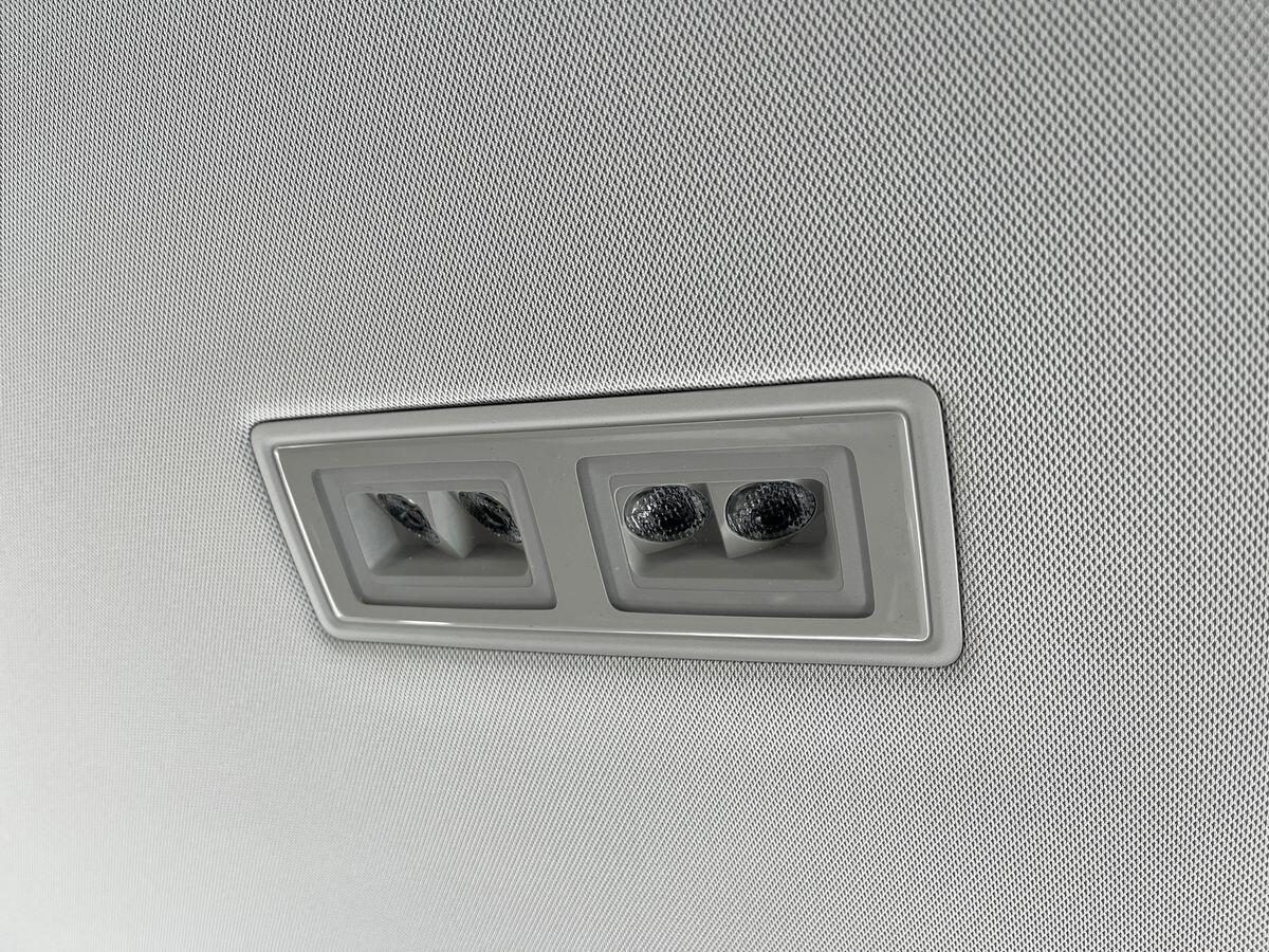 Volkswagen Tiguan Photo at-5e342b74981d4e5090c3f212f25a3c8e.jpg