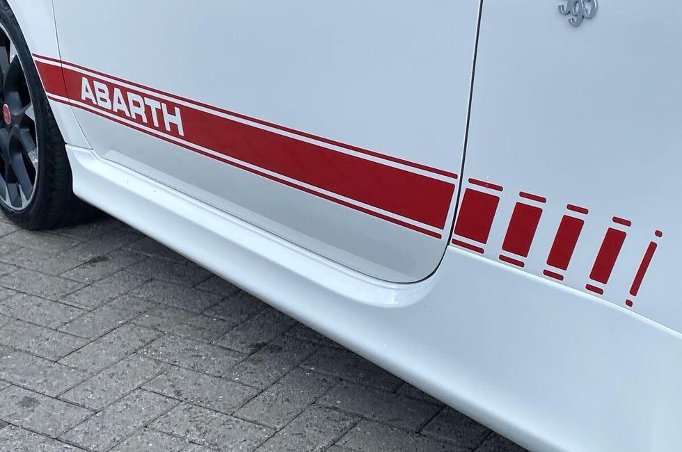 Abarth 595 Photo at-5e42aca0078b402b9ea9c2646a4b6a01.jpg