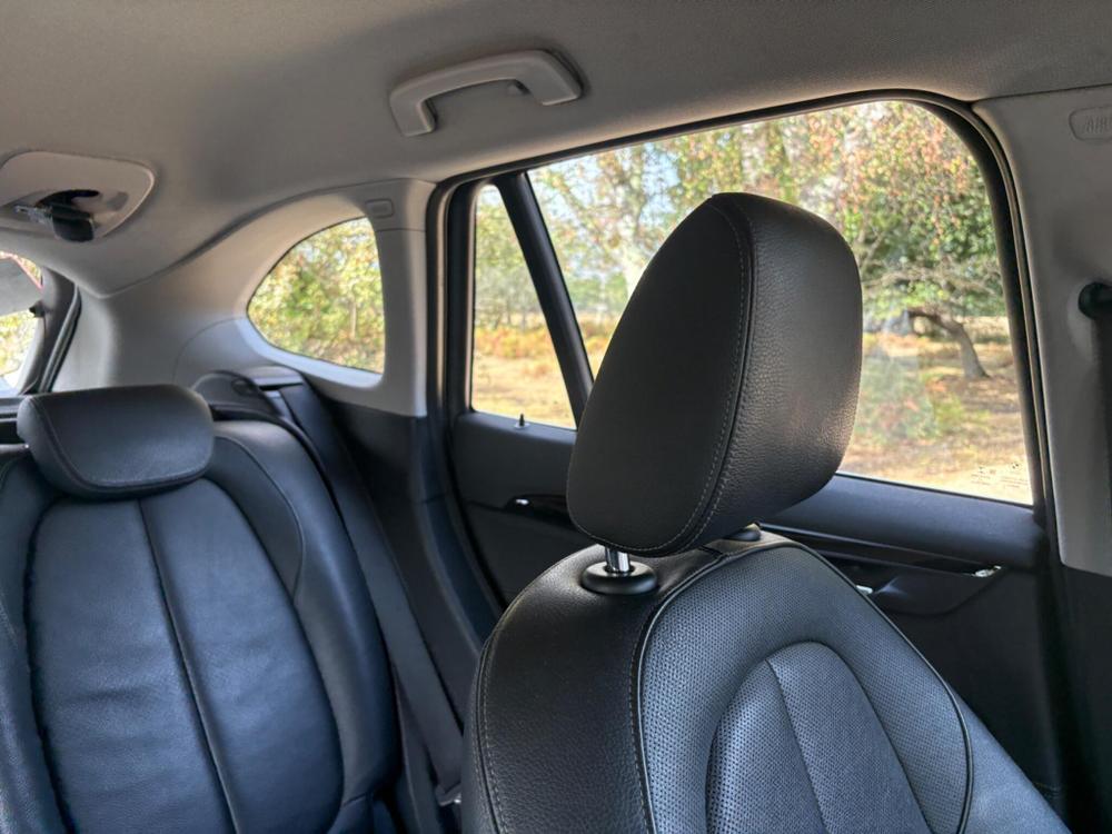 BMW X1 Photo at-5e4896c764424593bd45199f669d1a63.jpg
