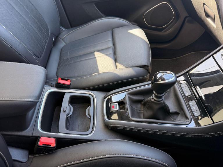 Used Vauxhall Grandland X BN20HZF 14