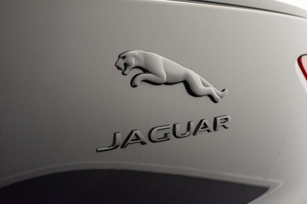 Jaguar I-PACE Photo at-5eaa45d20d9b47ec9118ebf4fef72656.jpg