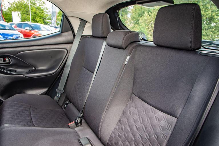 Used Toyota Yaris VN75RLV 7