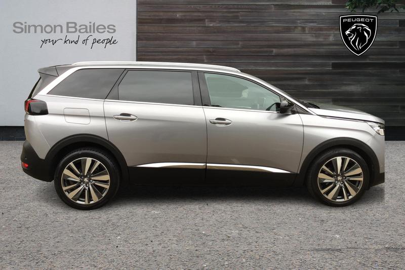 Used Peugeot 5008 YC20WMG 3
